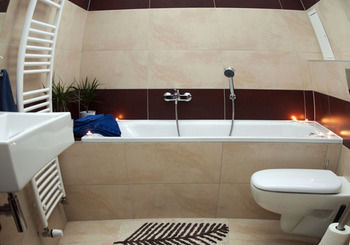 Home Away Main Square Apartment Poprad Dış mekan fotoğraf